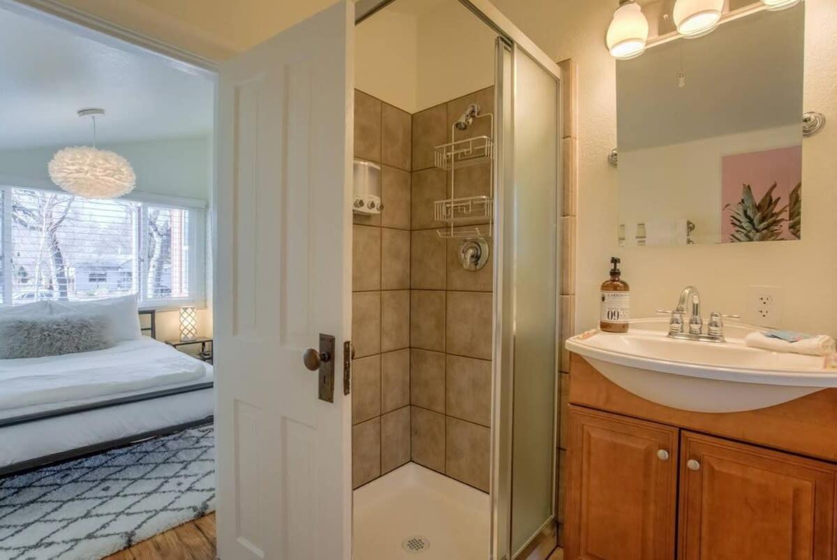 Villa Vintage Tiny House Cute 1Bdrm Big Appeal Colorado Springs Exterior foto